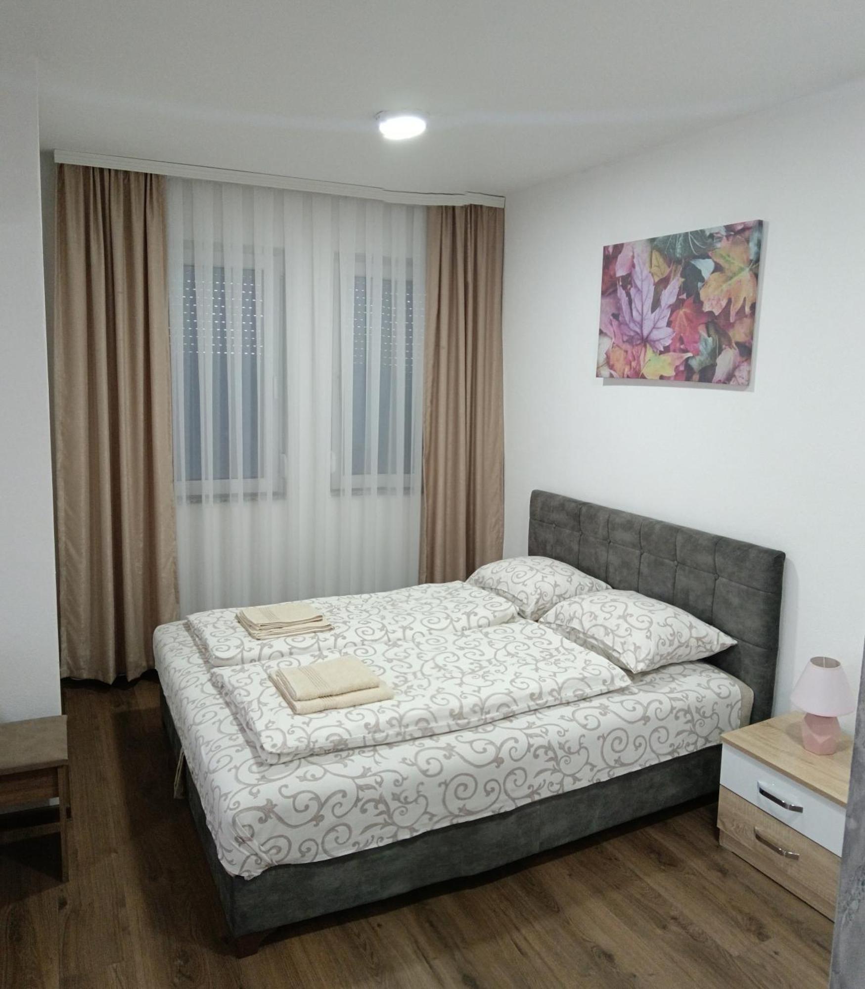 Apartmani Centar Sjenica Eksteriør bilde